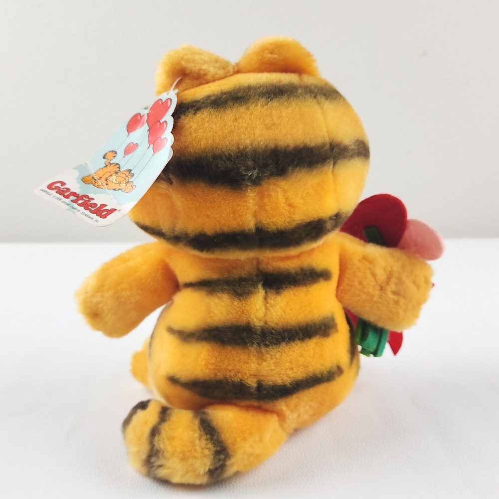 Vintage 1981 Dakin Garfield Plush Valentine Heart Bouquet Anniversary - Picture 2 of 10